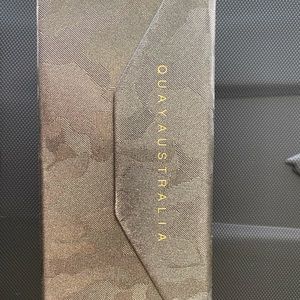 Quay Australia Four Piece Fold-Up Case